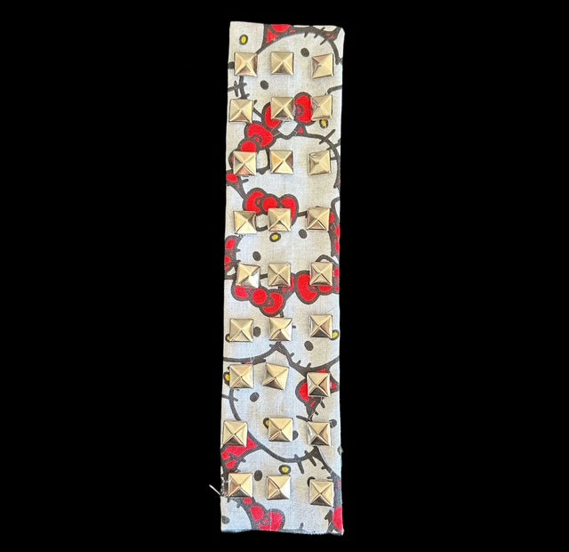 hello kitty cuff